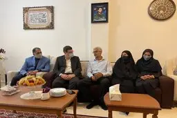 دیدار رئیس بنیاد شهید و امور ایثارگران با خانواده‌های شهدای شهرستان قشم