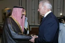 کمرنگ شدن نقش ریاض در سیاست خارجی آمریکا؛ امارات جای عربستان را می‌گیرد؟