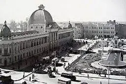 ویدئوی نایاب و دیده نشده از میدان توپخانه تهران در قدیم