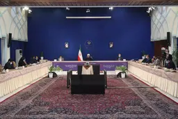 وقت پرداختن به حاشیه سازی ها را نداریم   |   وقت این دولت تا روز آخر به ارائه خدمت به مردم اختصاص دارد 