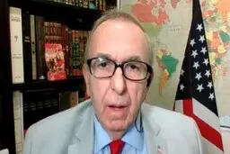 مشاور ترامپ: آمریکا قصد حمله به چند موضع نظامی عراقی را دارد
