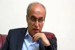 این درست نیست که می گویند در کشور ما پزشکان بیشترین درآمد را دارند