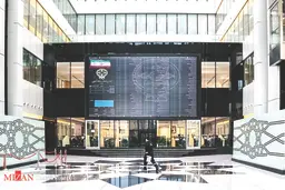  بورس تا رونق فاصله ی زیادی دارد