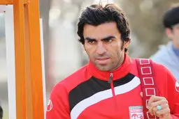 قاسم دهنوی: فوتبالی‌ها خودشان برای فوتبال تصمیم بگیرند
