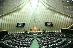  نیاز به یک نهادی مرجع که به موازی کاری‌ها پایان دهد 