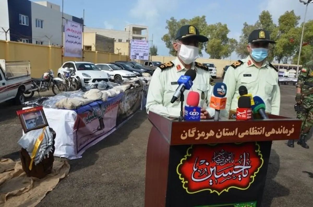 جانشین فرمانده ناجا: پلیس اجازه سواستفاده ازقانون ته لنجی را به قاچاقچیان کالا نمی دهد