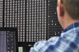 سرقت و تخریب 70 درصد تجهیزات مخابراتی زاهدان!