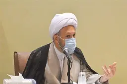 از خشک مقدس‌ها و نهروانی‌های زمانه باید به دور باشیم 