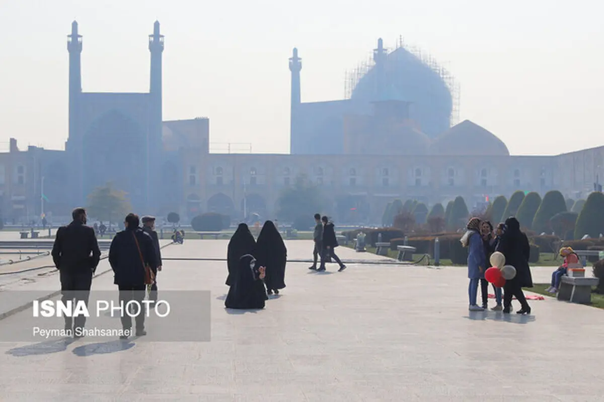 تداوم آلودگی هوا در ۱۰ کلانشهر  |   از تردد غیرضروری خودداری کنید
