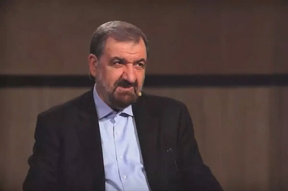 توصیه متفاوت عطاءالله مهاجرانی به محسن رضایی: از قدرت کناره گیری کن!