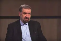 توصیه متفاوت عطاءالله مهاجرانی به محسن رضایی: از قدرت کناره گیری کن!