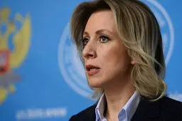 انتقاد روسیه از حمایت مالی آلمان از گروه «کلاه سفیدها» در سوریه |  از آن ۵ میلیون یورو بخشی هم به دست تروریست ها خواهد افتاد
