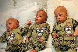 تصاویری از اولین ۹ قلو دنیا 