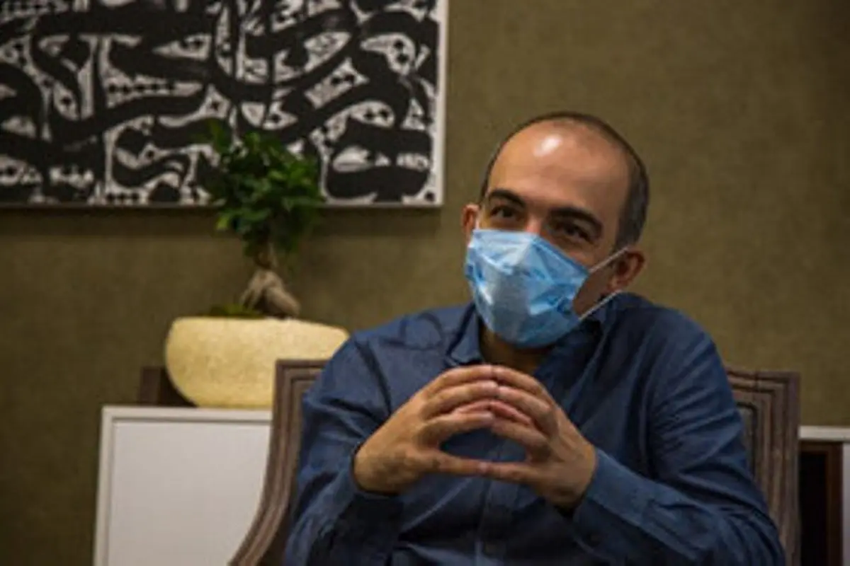کاهش روند شیوع بیماری کرونا در کشور |  پیام طبرسی: فعلا برای برداشتن ماسک زود است