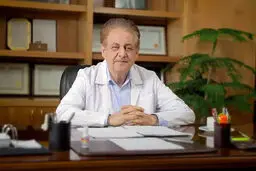 
همه ی واکسن ها در دنیا عوارض دارند

