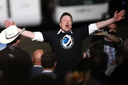 
سخنان احساسی ماسک پس از پرتاب تاریخی: ۱۸ سال برای این هدف کار کردیم

