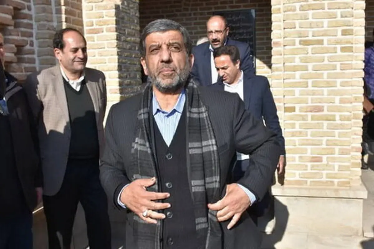 ضرغامی اعلام کرد که باید سختگیری ها کم و فضا باز بشود | آقایانی که تحریک می‌شوند نگاه نکنند!