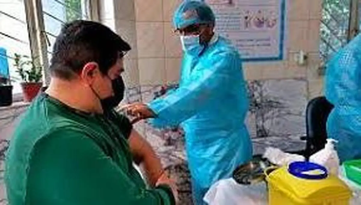 عراق در آغاز راه واکسیناسیون در عراق 