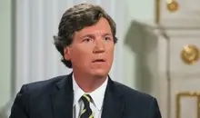 مجری آمریکایی: فشار‌های جاری جهت راه‌اندازی جنگ در ایران، دیوانه‌‌وار و برای امنیت ملی آمریکا زیان‌بار است