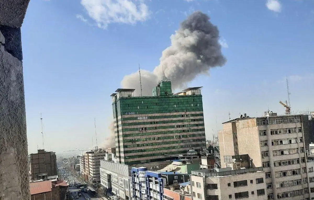 تصاویری از انفجار در محدوده میدان پاستور تهران