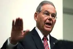 
 سناتور ارشد دموکرات برعلیه برجام تلاش میکند