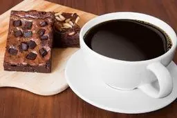 نوشیدن قهوه خطر ابتلا به آلزایمر را کاهش می‌دهد 