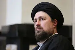 واکنش روزنامه اصولگرا به کاندیداتوری سیدحسن خمینی:چه تجربه ای در کار اجرایی دارید جز تولیت حرم امام که آنجا هم سوء مدیریت هست؟