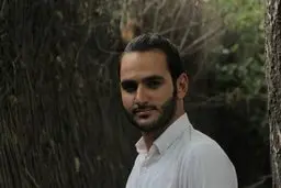 میلاد حاجی‌زاده، از هنرمندان جوان تئاتر درگذشت