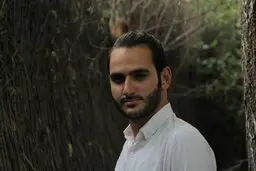 میلاد حاجی‌زاده، از هنرمندان جوان تئاتر درگذشت