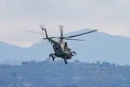 هدف قرار گرفتن بالگرد روسی هنگام عبور از رودخانه دنیپرو+ویدئو