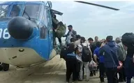 نجات مردم محاصره شده در سیل توسط یگان هوا دریای نیروی دریایی ارتش 