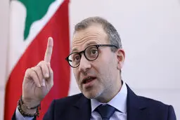 جریان "آزاد ملی لبنان": از هر دولتی که برسر آن توافق شود، استقبال می‌کنیم
