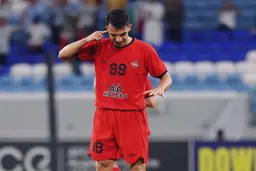 جنگ سرخ‌ها برای جذب ستاره تراکتور | پرسپولیس در پی شکار حسین‌زاده!