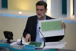 واکنش قاضی‌زاده هاشمی به بیانیه مجلس: نظام به ما اعتماد کرده و باید پاسخگوی وظیفه شرعی باشیم