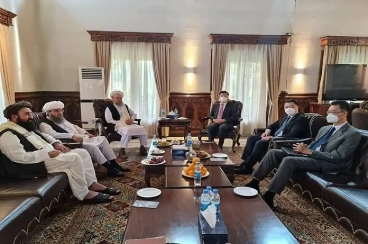 معاون دفتر سیاسی طالبان در کابل باسفیر چین در افغانستان دیدار کرد