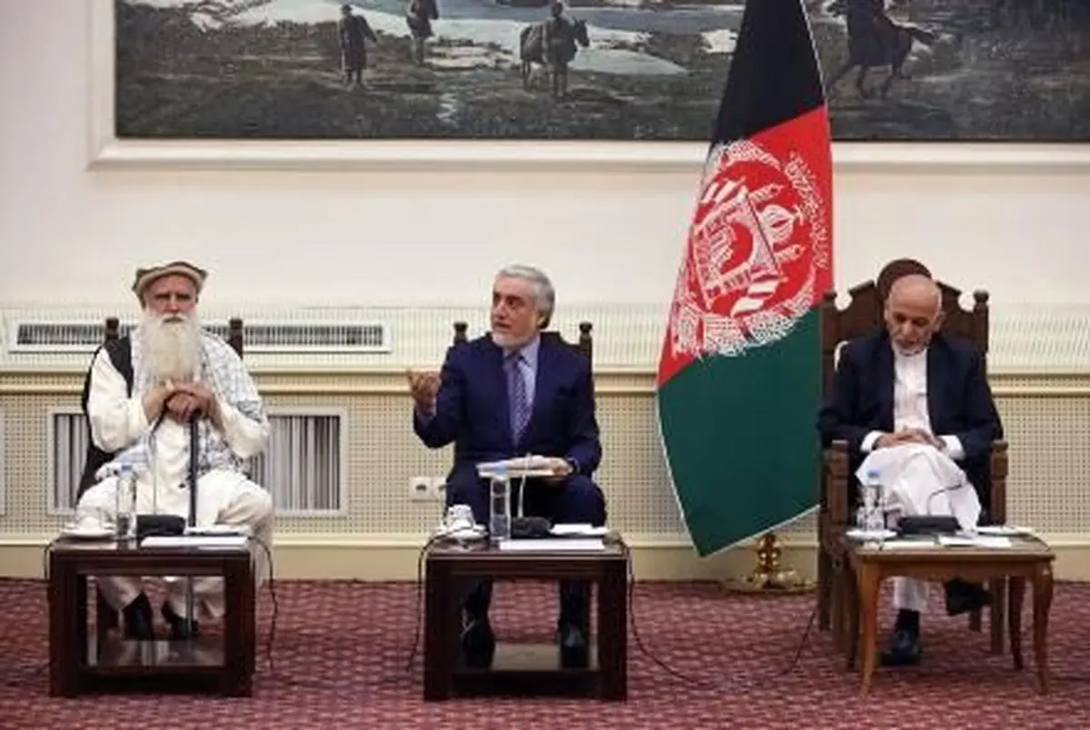
عبدالله: بقای افغانستان به خطر افتاده است
