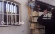 شهرداری گلپایگان با تیغه کشیدن جلوی یک خانه، اعضای آن را حبس کرد!+ویدئو 