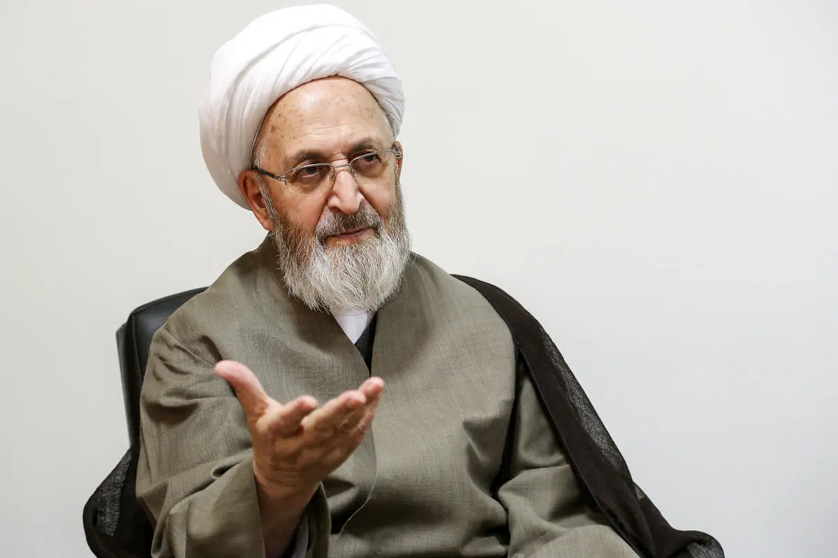 آیت‌الله سبحانی: مهریه عندالاستطاعه شود، نه عندالمطالبه|آیت‌الله سبحانی: الزام پرداخت فوری مهریه ناعادلانه است