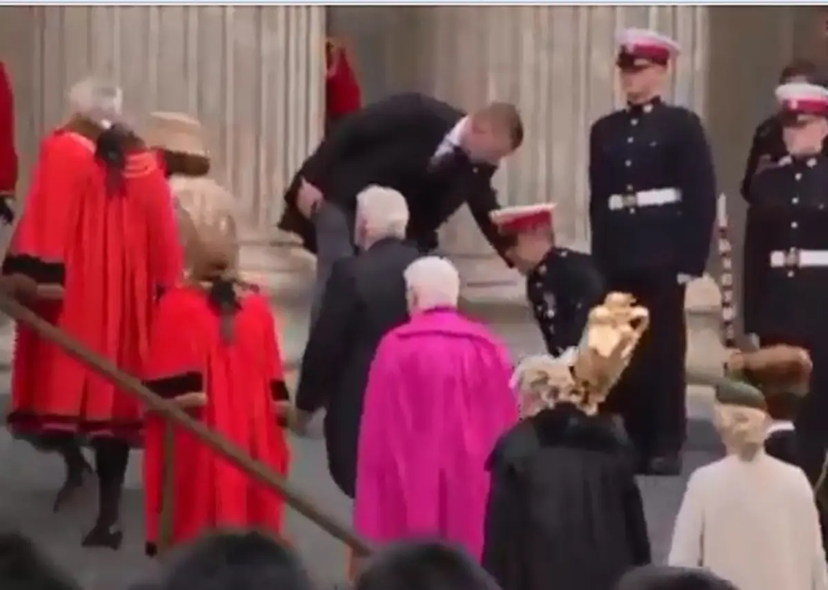 جشن 70 سالگی سلطنت ملکه جنجالی شد | غش کردن 5 سرباز انگلیسی در مراسم  + ویدیو