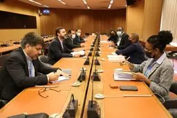 مخالفت با استفاده ابزاری از حقوق بشر