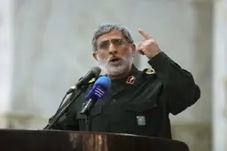 در جلسه غیرعلنی مجلس چه گذشت؟  | یک نماینده: سردار قآآنی گفت شیعیان افغانستان برای ایران اهمیت زیادی دارند