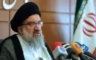 
احمد خاتمی:  کسی که قانون اساسی را قبول ندارد نامزد انتخابات نشود

