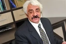 ایران یکی از عاشقانش را از دست داد 