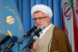
  نیرو‌های مسلح  |  پرونده عیسی شریفی و سیف بسیار مهم و پیچیده است
