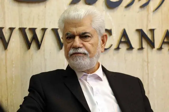 شهریاری: خصوصی‌سازی هوشمندانه، راه جهش صنعت داروسازی است | واگذاری شفادارو گامی در مسیر اصلاح ساختار بانکی
