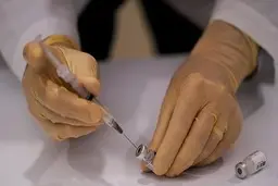 مشاهده تبعات شدید آلرژیک به واکسن کرونا در آمریکا