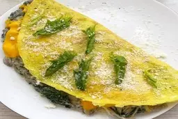 برای صبحانه املت قارچ و اسفناج درست کن، محشر میشه | طرز تهیه املت قارچ و اسفناج به روش رستورانی 