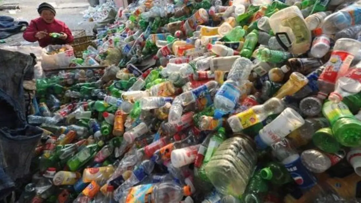 استفاده از کیسه‌های پلاستیکی یک‌بار مصرف در چین ممنوع می‌شود