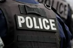 پلیس مارسی از تعلیق پرونده قتل دختر ۱۳ ساله خبر داد