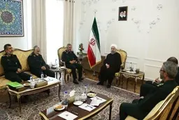 سردار حاجی زاده: در جلسه فرماندهان سپاه با روحانی، همه به او گفتیم فکر نکن همیشه می‌توانی این حرف را بزنی و ما هم سکوت کنیم؛ گفتیم این حرف ها قابل تحمل نیست | رهبری صحبت که می کرد، روحانی هفته ی بعدش موضع می گرفت؛ سپاه را هم تخریب می کرد